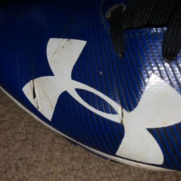 Under Armour Size 10 Baseball Cleats Spikes - Picture 9 of 11